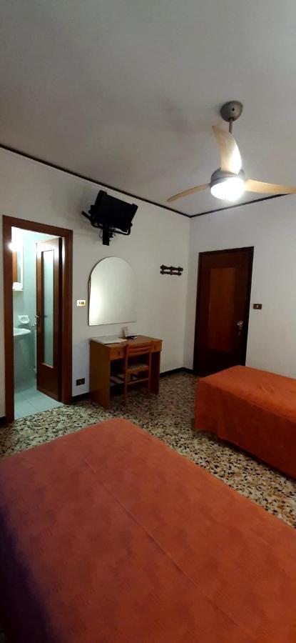 Hotel Isolabella Bussoleno Exterior foto