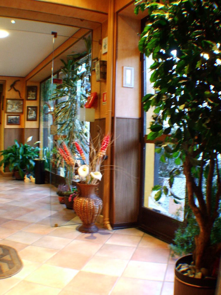 Hotel Isolabella Bussoleno Exterior foto